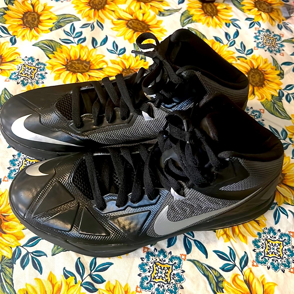 NIKE AIR size 10 men